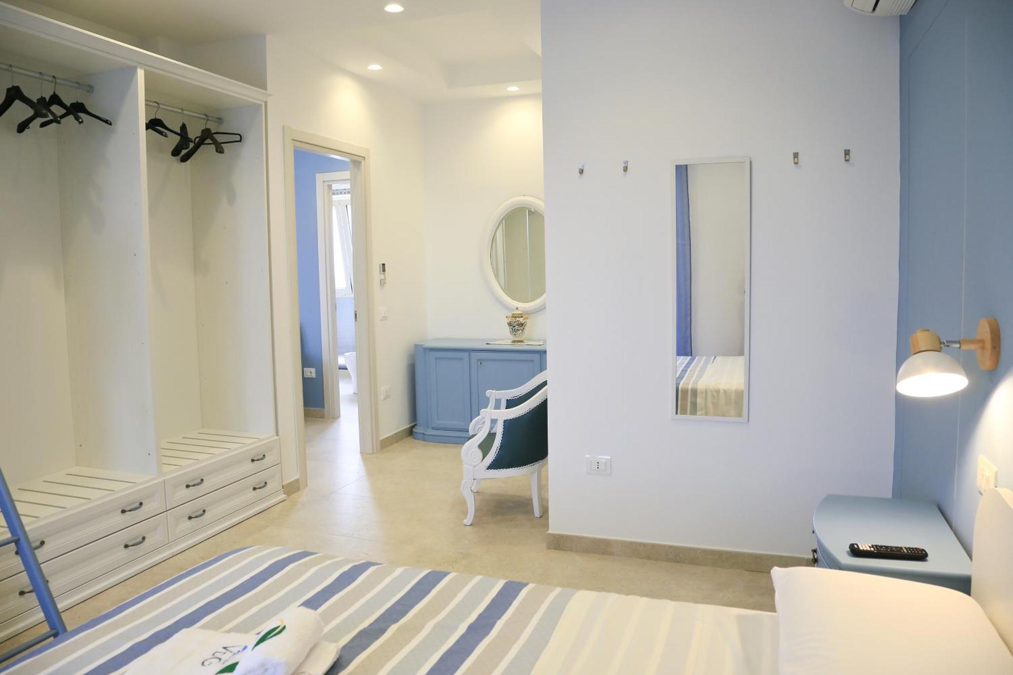Villa Del Gaudio Rooms & Apartments Castellammare di Stabia Exterior foto